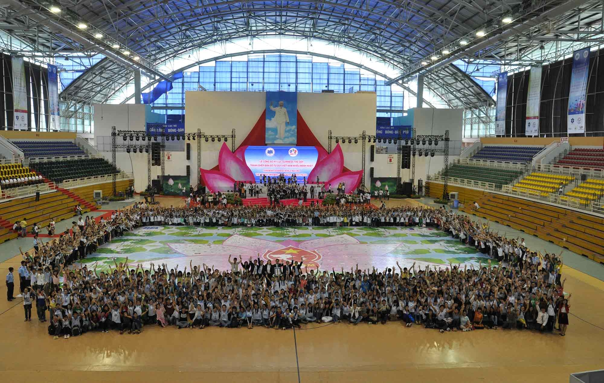 Vietnam Puts Together The World s Largest Jigsaw Puzzle Guinness World Records